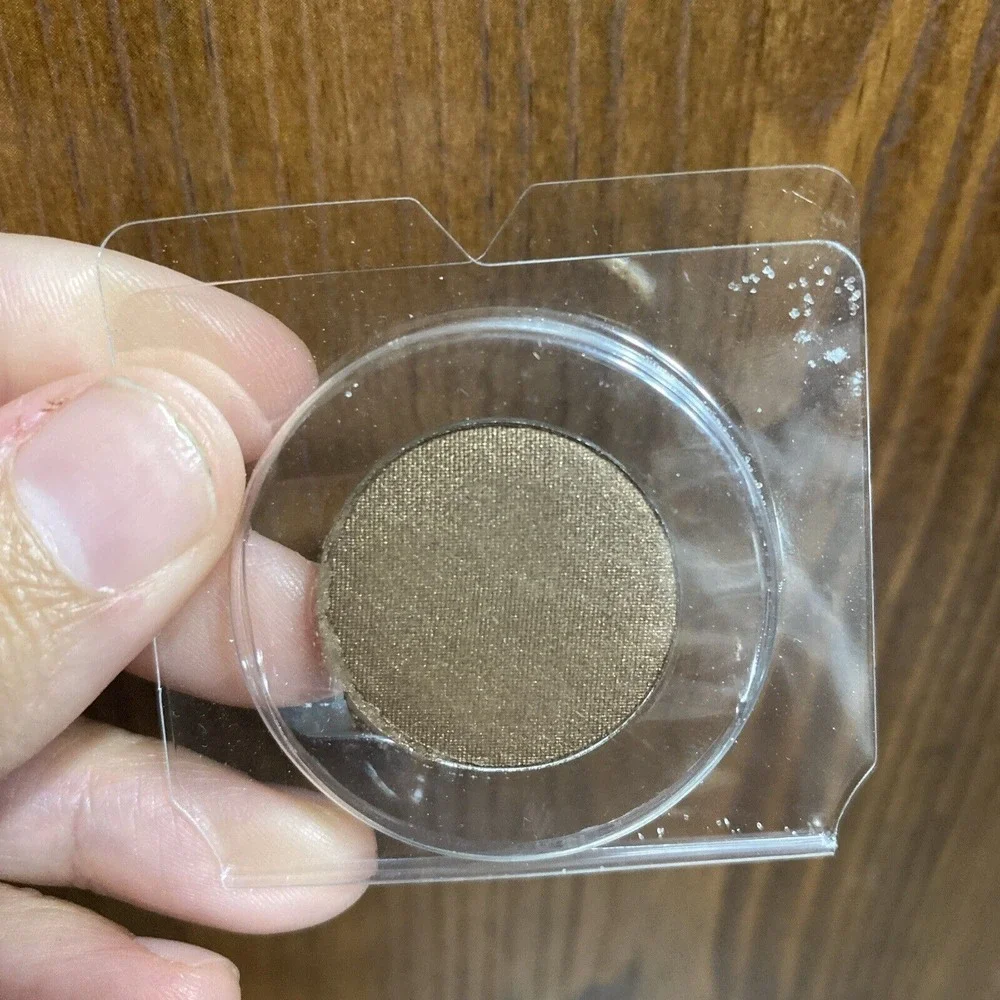 Brand New‎ Arbonne Its All In The Eyes Eye Shadow Henna Eyeshadow